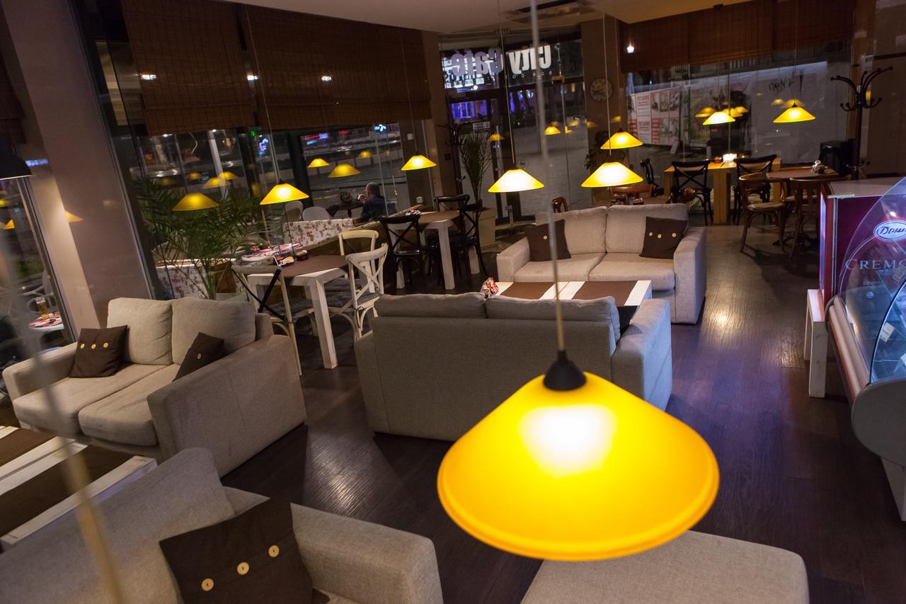 City Mark Hotel Warna Exterior foto