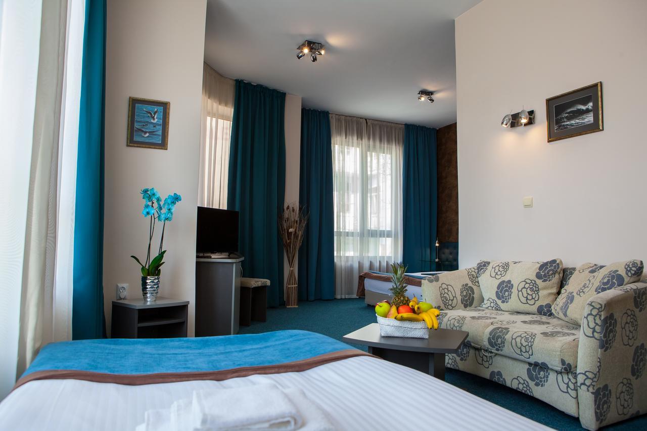 City Mark Hotel Warna Exterior foto