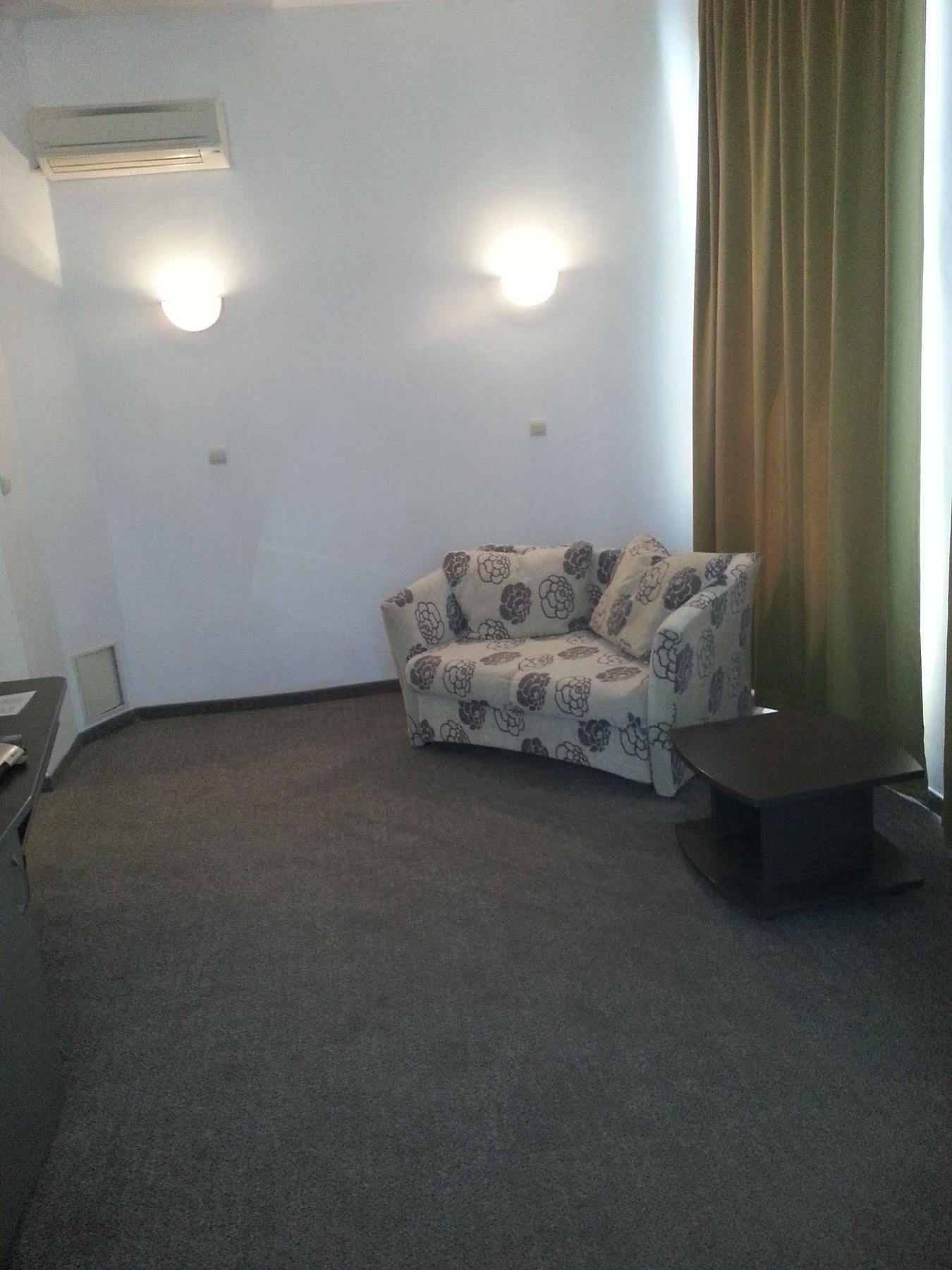 City Mark Hotel Warna Exterior foto