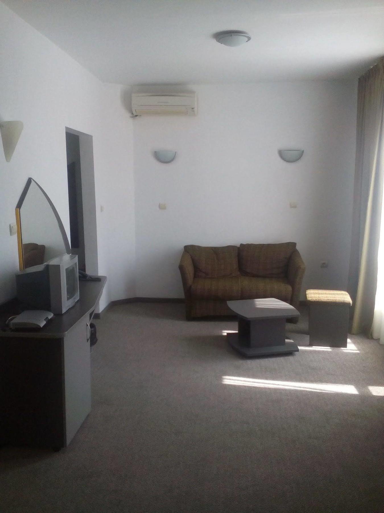 City Mark Hotel Warna Exterior foto