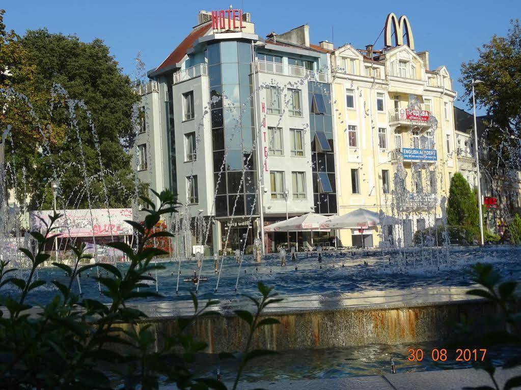 City Mark Hotel Warna Exterior foto